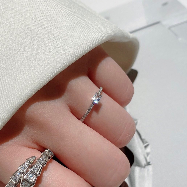 Simple 925 Sterling silver Lab Moissanite Promise ring Engagement Wedding Band Rings for women Bridal Eternity Jewelry Gift
Simple 925 Sterling silver Lab Moissanite Promise ring Engagement Wedding Band Rings for women Bridal Eternity Jewelry Gift