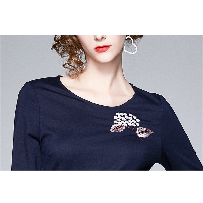 Women Bule Prints Dress Autumn French Elegant Grace Long Sleeve Lace up Crew neck A-line Embroidery 210506