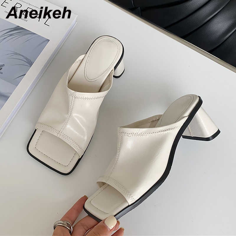 Aneikeh Summer Sewing Fashion Women Shoes Slippers PU Strange Heel Sandalias Basic Shallow Casual Leisure Black Adult 210615
Aneikeh Summer Sewing Fashion Women Shoes Slippers PU Strange Heel Sandalias Basic Shallow Casual Leisure Black Adult 210615