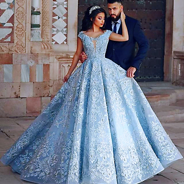 2021 Plus Size Arabic Aso Ebi Luxurious Lace Crystals Wedding Gowns Scoop Ball Gown Pearls Bridal Dresses ZJ994