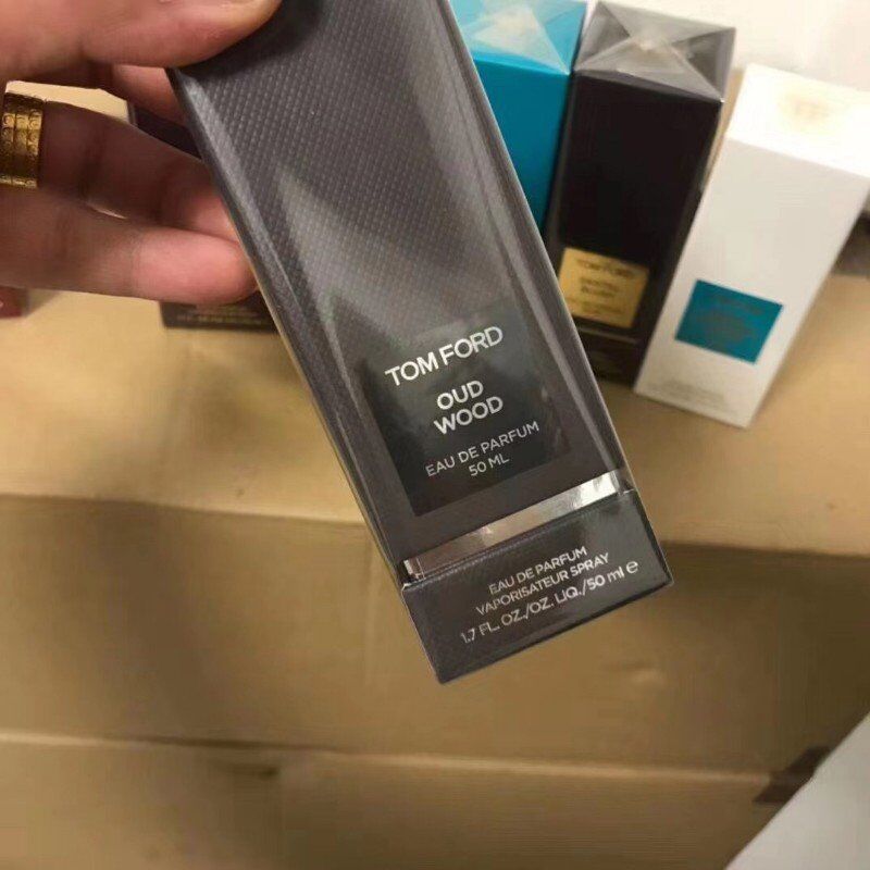 TUBEREUSE NUE TF Perfume Fragrances For Women jasmin rouge santal blush soleil blanc Perfumer Spray Parfum Lasting Fragrance EDP 50ML
TUBEREUSE NUE TF Perfume Fragrances For Women jasmin rouge santal blush soleil blanc Perfumer Spray Parfum Lasting Fragrance EDP 50ML