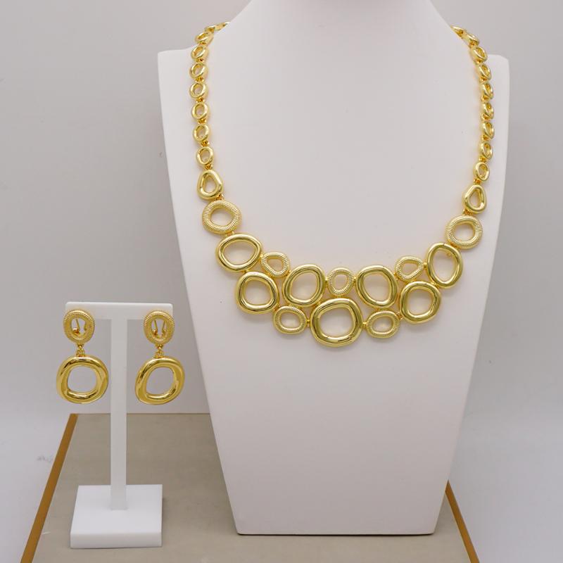 Earrings & Necklace Latest Special Design Luxury Gold Plated Jewelry Sets Brazilian Circle Shape Style For Women Wedding Party Gift, Silver
Earrings & Necklace Latest Special Design Luxury Gold Plated Jewelry Sets Brazilian Circle Shape Style For Women Wedding Party Gift, Silver