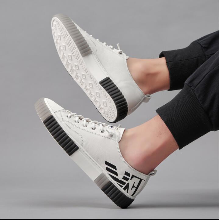 New 2021 High Quality Genuine Leather Shoes Men Flats Fashion Men's Casual Shoes Brand Man Comfortable Lace up size:39-44, White
New 2021 High Quality Genuine Leather Shoes Men Flats Fashion Men's Casual Shoes Brand Man Comfortable Lace up size:39-44, White
