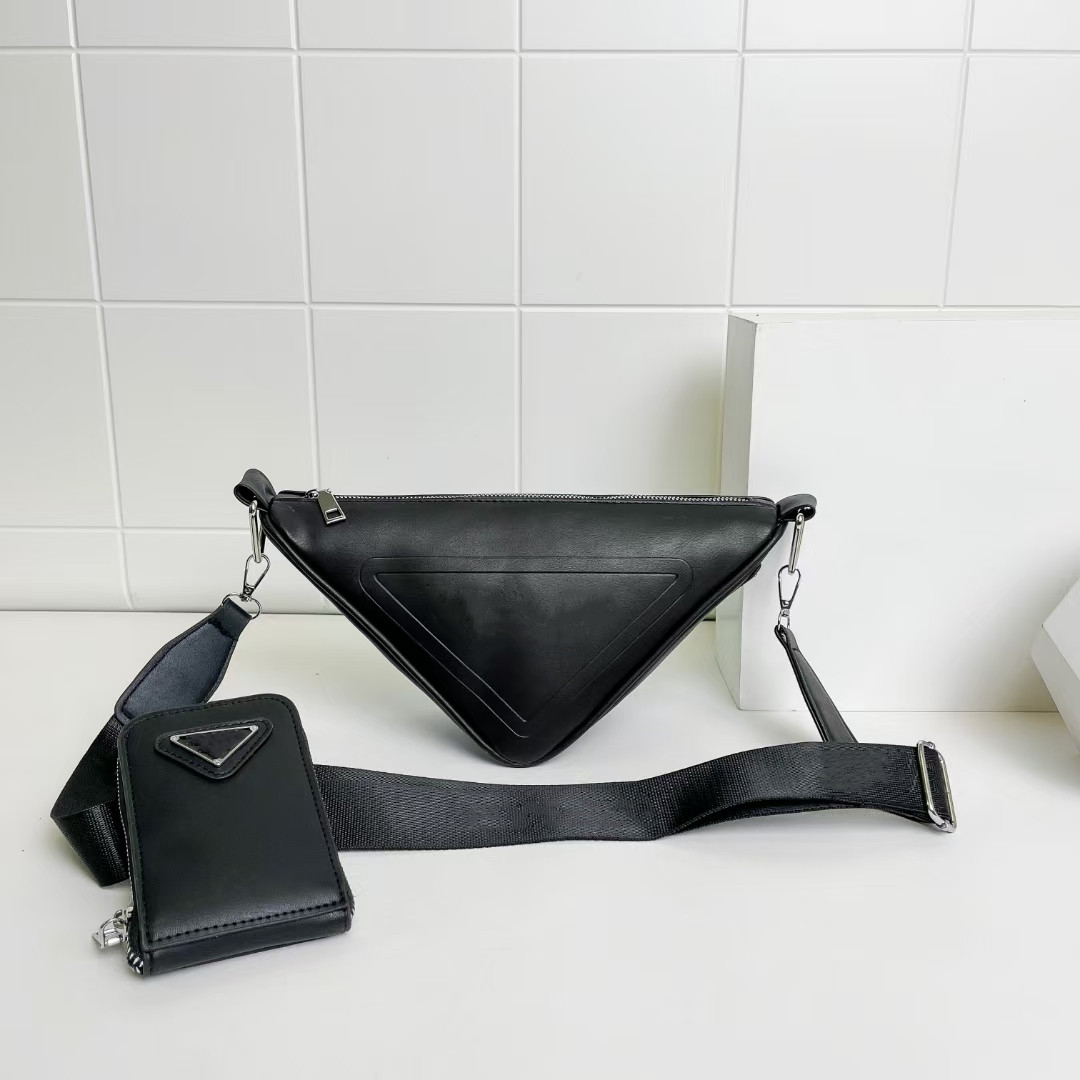 Brand men Day Packs New nylon triangle bag Wide shoulder strap Triangle lock earphone bags clutch black white
Brand men Day Packs New nylon triangle bag Wide shoulder strap Triangle lock earphone bags clutch black white