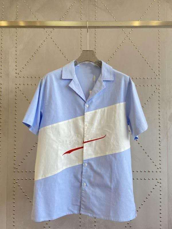 20SS italy paris New men's fashion short sleeve oversized embroidery stripe Bowling Shirt Men Women Short Sleeve zdl0617., Black;brown
20SS italy paris New men's fashion short sleeve oversized embroidery stripe Bowling Shirt Men Women Short Sleeve zdl0617., Black;brown