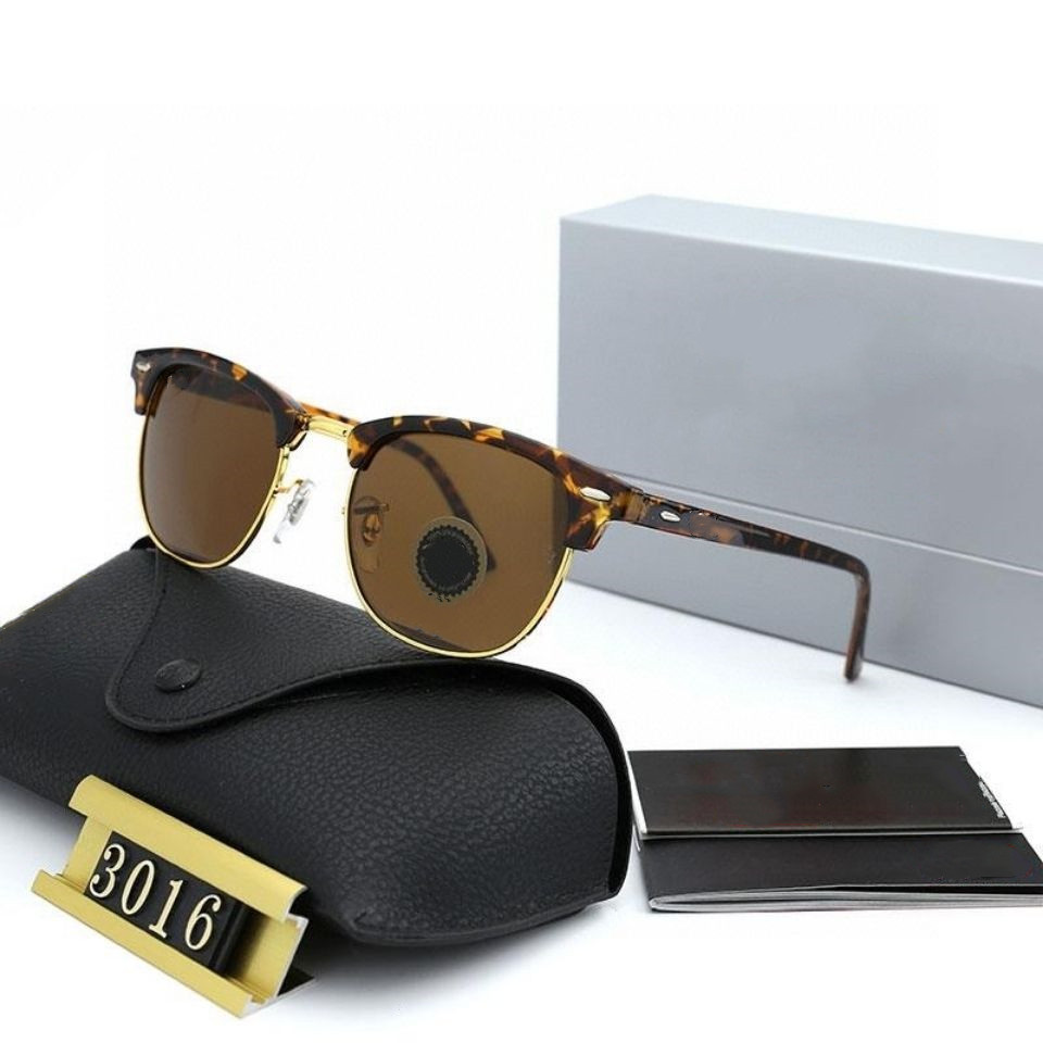 1pcs Fashion Sunglasses Eyewear Sun Glasses Designer Mens Womens Brown Cases Black Metal Frame Dark 50mm Lenses For
1pcs Fashion Sunglasses Eyewear Sun Glasses Designer Mens Womens Brown Cases Black Metal Frame Dark 50mm Lenses For