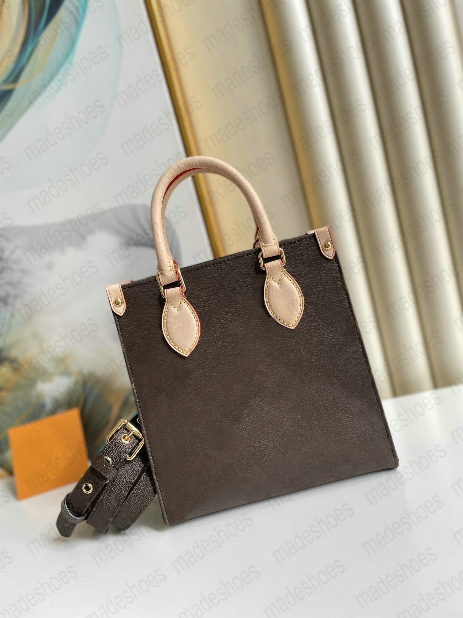 SAC PLAT BB PM Shoulder Bags Monograms Handle Bag Calfskin Leather Designer Cross Body Brown Monograms Coated Canvas Luxurys Tote
SAC PLAT BB PM Shoulder Bags Monograms Handle Bag Calfskin Leather Designer Cross Body Brown Monograms Coated Canvas Luxurys Tote