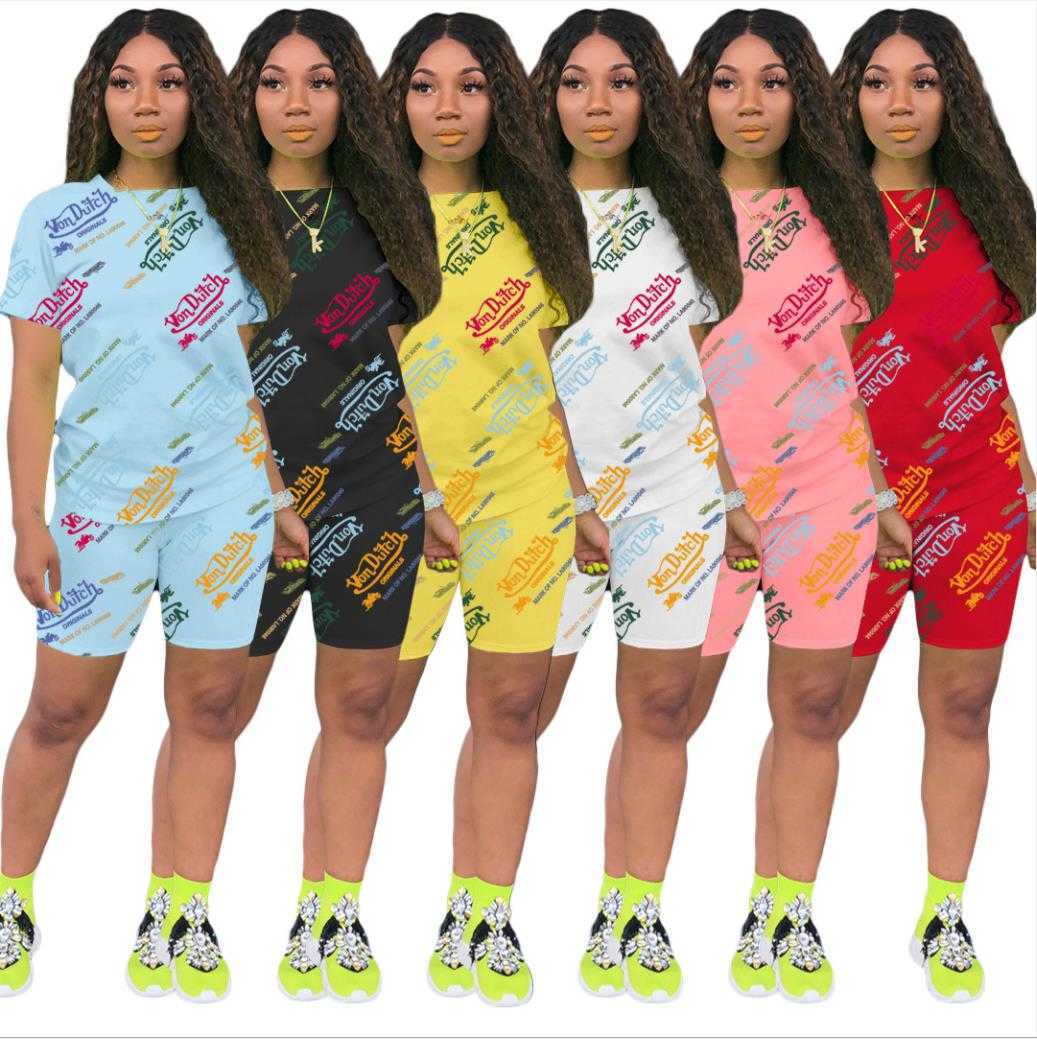 New 2021 Women Sweatsuit Short Sleeve T Shirt Graffiti Two Piece Tracksuit 2 Piece Biker Shorts Set Von Dutch Outfit Cotton X0612
New 2021 Women Sweatsuit Short Sleeve T Shirt Graffiti Two Piece Tracksuit 2 Piece Biker Shorts Set Von Dutch Outfit Cotton X0612
