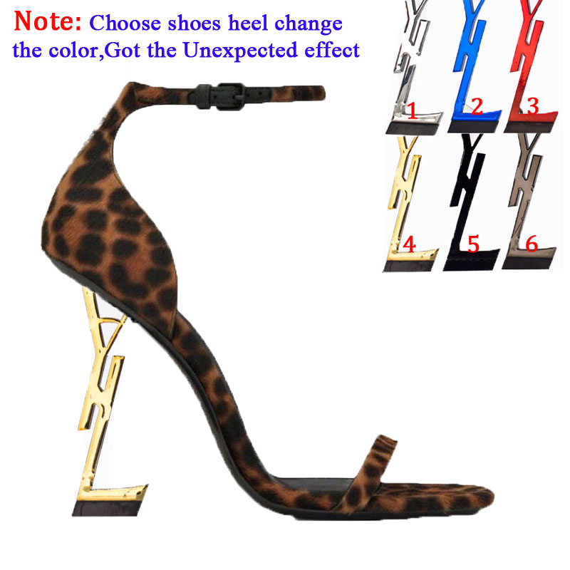 Paris Metal Letters Luxury Designer High Heels shoes Women Sexy Open Toe Super Highs Heel Sandals Bridal Wedding Banquet Shoe Leopard print patent Sandal, Boxes
Paris Metal Letters Luxury Designer High Heels shoes Women Sexy Open Toe Super Highs Heel Sandals Bridal Wedding Banquet Shoe Leopard print patent Sandal, Boxes