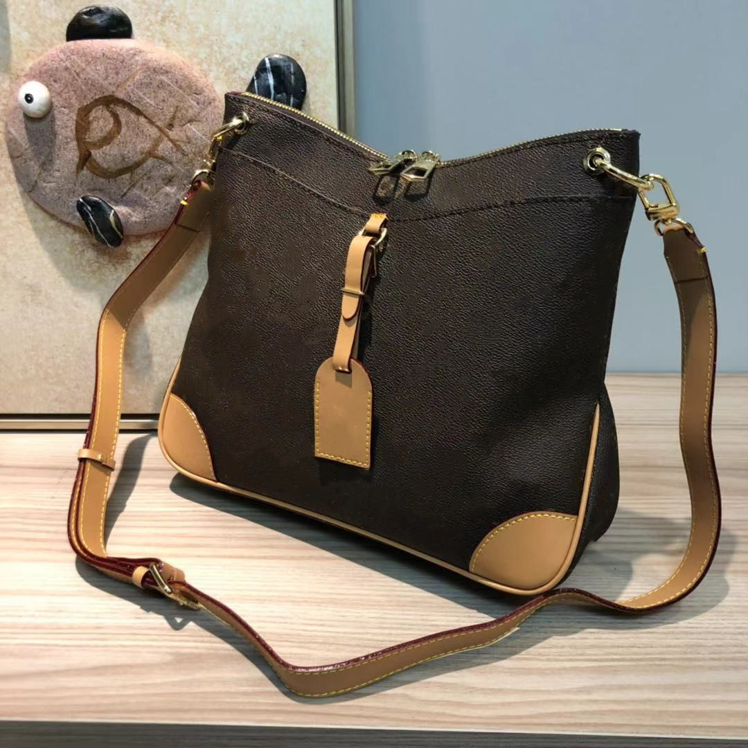 2021 Women's Messenger Travel Bag Classic Style Fashion Shoulder Ladies Handbag Cross-body Bags, Size: 26 x21x8cm
2021 Women's Messenger Travel Bag Classic Style Fashion Shoulder Ladies Handbag Cross-body Bags, Size: 26 x21x8cm