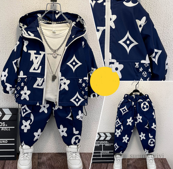 Designer kids letter floral printed clothes sets children hooded long sleeve jacket+pants 2pcs fashion boys casual outfits Q1667, White
Designer kids letter floral printed clothes sets children hooded long sleeve jacket+pants 2pcs fashion boys casual outfits Q1667, White
