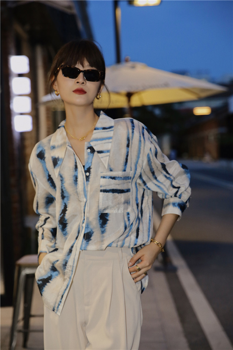 Blue Striped Print Long Sleeve Blouse Women Top And White Ladies Button Up Shirt Korean Fashion Clothing 210427
