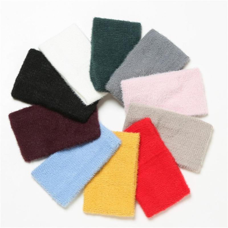 Scarves Outdoor Ski Neck Guard Warmer Plush Ring Scarf Bib Neckerchief Knitted
Scarves Outdoor Ski Neck Guard Warmer Plush Ring Scarf Bib Neckerchief Knitted