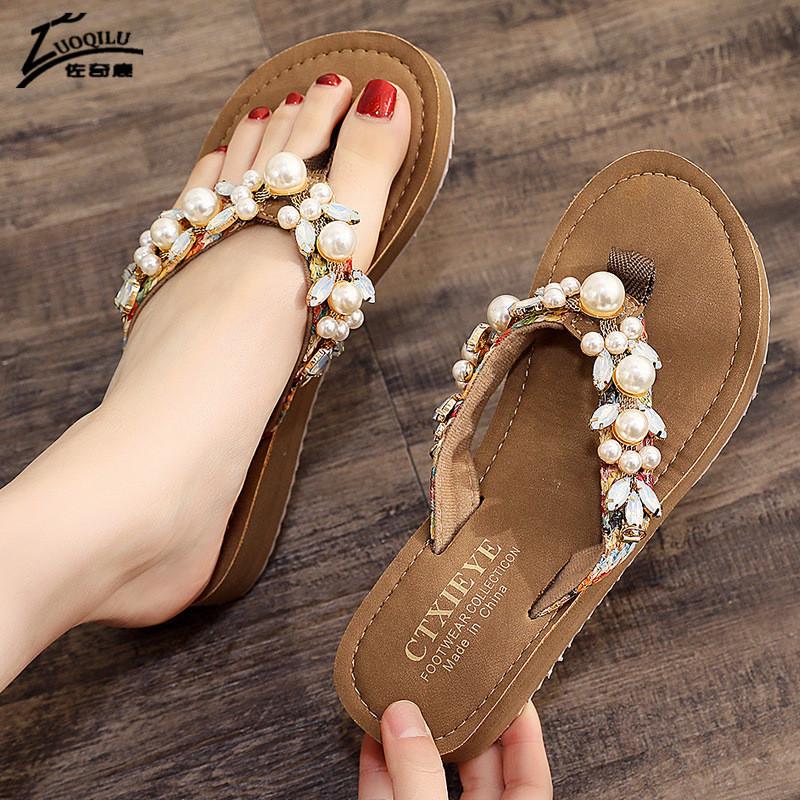Slippers Pearl Rhinestone Flip Flops Summer Sandals Slides Beach Flat Platform Outdoor Zapatos De Mujer, Black
Slippers Pearl Rhinestone Flip Flops Summer Sandals Slides Beach Flat Platform Outdoor Zapatos De Mujer, Black