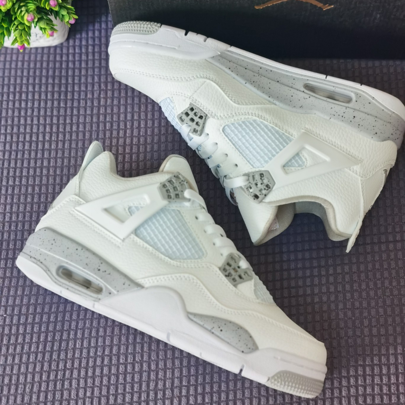 white oreo 4 mens basketball shoes CT8527-100 tech grey Black fire red 4s men women trainers sports sneakers eur 36-47, Color#1
white oreo 4 mens basketball shoes CT8527-100 tech grey Black fire red 4s men women trainers sports sneakers eur 36-47, Color#1
