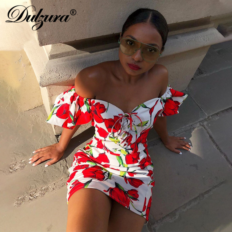 floral print women short sleeve mini dress lace up cross patchwork bodycon streetwear party elegant 2021 summerhigh quality, Black;gray
floral print women short sleeve mini dress lace up cross patchwork bodycon streetwear party elegant 2021 summerhigh quality, Black;gray