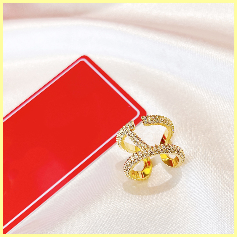 Designer Rings For Women Diamond V Ring Engagements For Womens Ring Brands Luxurys Jewelry Buzatue Mens Gold Rings Ornaments Box New
Designer Rings For Women Diamond V Ring Engagements For Womens Ring Brands Luxurys Jewelry Buzatue Mens Gold Rings Ornaments Box New