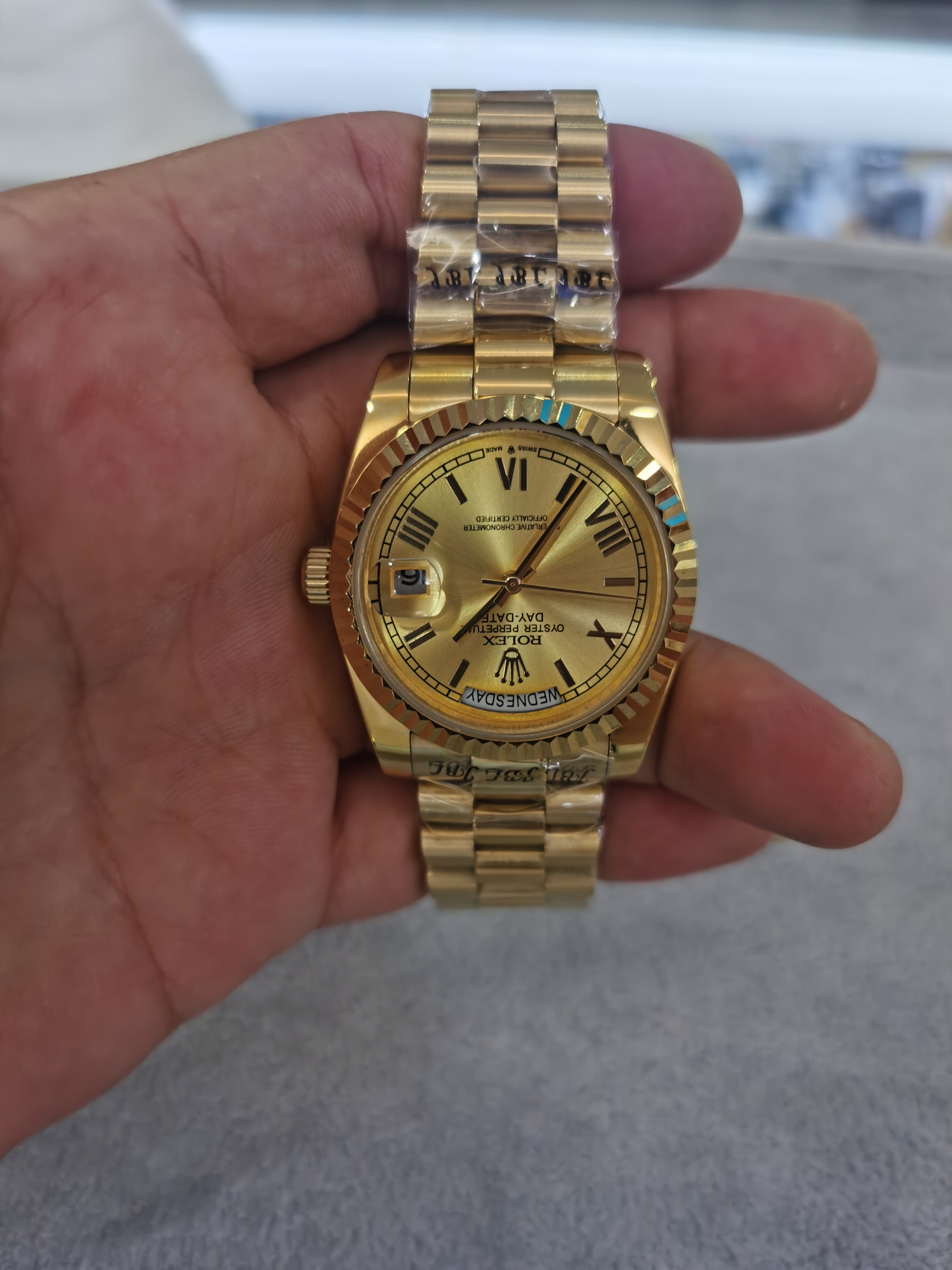 With original box Luxury watch 18K gold President Day-Date Sapphire Cysta Men Watches Automatic Mechanical Movement Male WristWatch Relo Reloj, Style 1 original box + watch
With original box Luxury watch 18K gold President Day-Date Sapphire Cysta Men Watches Automatic Mechanical Movement Male WristWatch Relo Reloj, Style 1 original box + watch