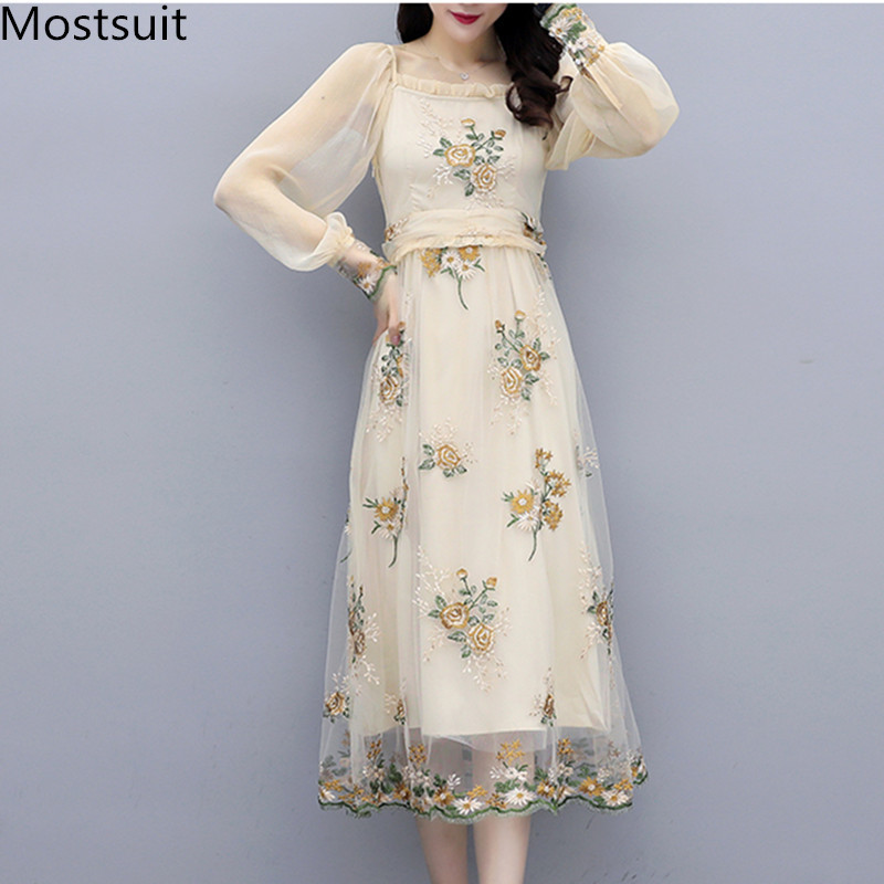Spring Runway Vintage Floral Embroidery Long Dress Women Full Sleeve O-neck Party Fashion Ladies Dresses Vestidos Mujer 210518, Apricot
Spring Runway Vintage Floral Embroidery Long Dress Women Full Sleeve O-neck Party Fashion Ladies Dresses Vestidos Mujer 210518, Apricot