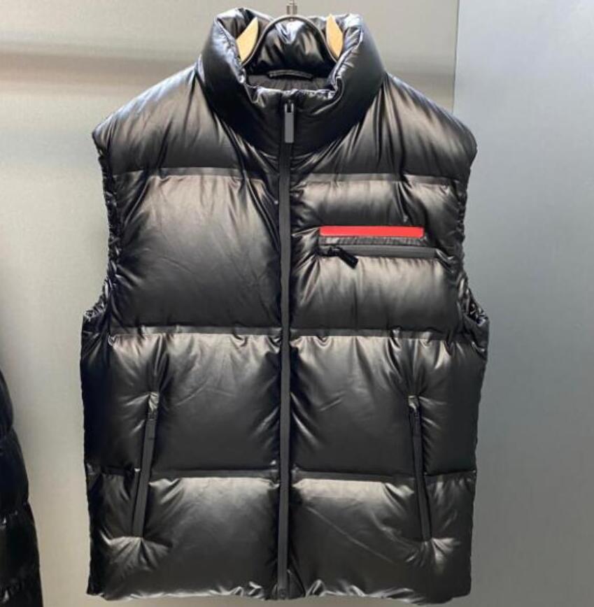 High Quality Vests Mens Down Jacket Vest with Letter Badge Winter Stylist Jacket Men Women Thicken Outdoor Coat Warm Streetwear M-2XL, Shipping fee
High Quality Vests Mens Down Jacket Vest with Letter Badge Winter Stylist Jacket Men Women Thicken Outdoor Coat Warm Streetwear M-2XL, Shipping fee