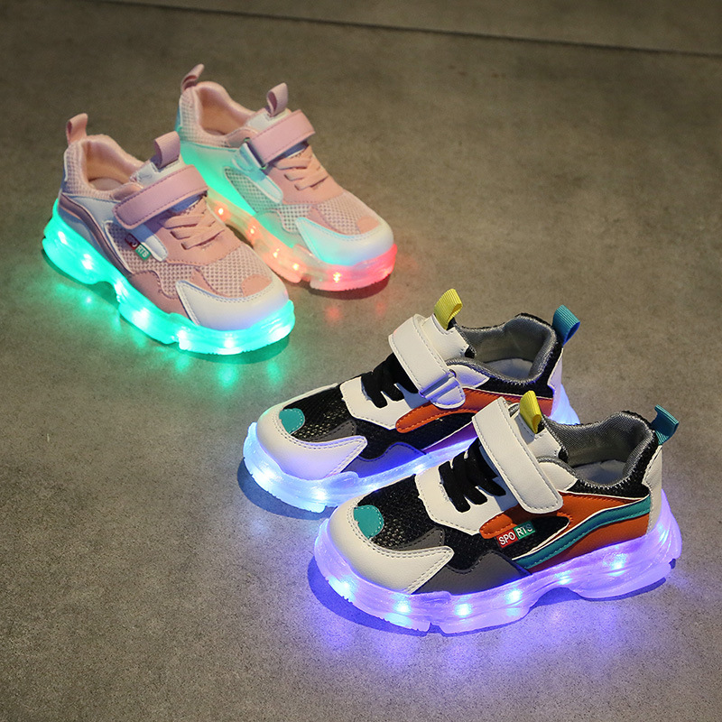 Size 25-35 Luminous Sneakers for Girls Boys Led Light Up Shoes Kids Non-slip Glowing Sneakers Children Breathable Casual Shoes, Black
Size 25-35 Luminous Sneakers for Girls Boys Led Light Up Shoes Kids Non-slip Glowing Sneakers Children Breathable Casual Shoes, Black