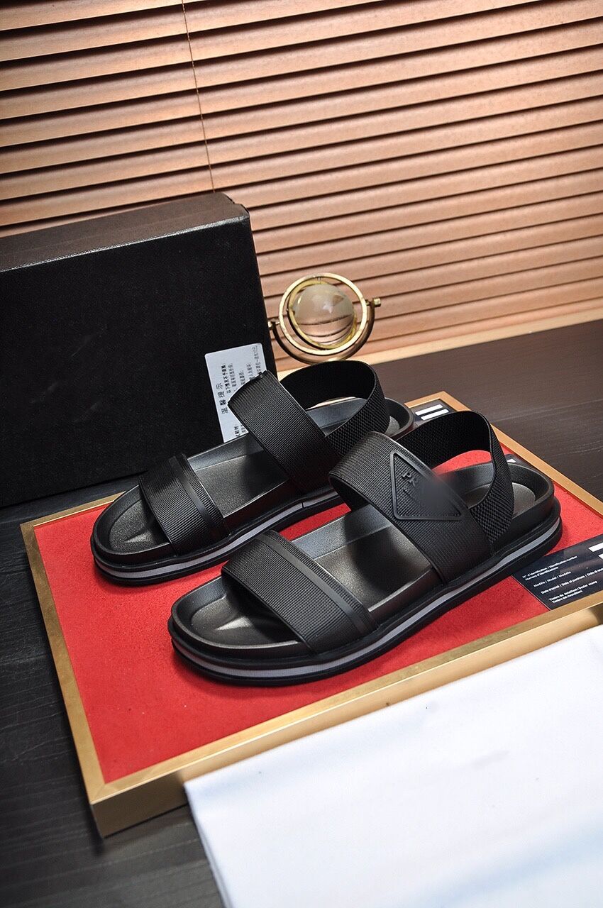 Luxury men Sandals black elastic fashion mens sports Designer Sandal slides summer traveling shoe outdoor
Luxury men Sandals black elastic fashion mens sports Designer Sandal slides summer traveling shoe outdoor