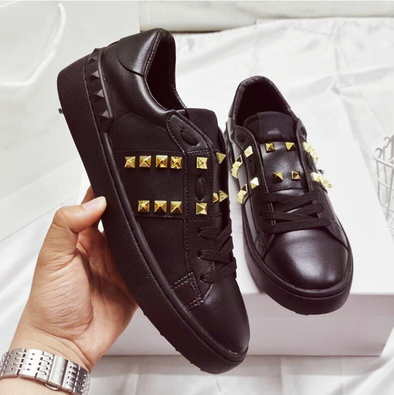 Luxury Shoes Women Designers Brand Rivets White Sneakers Women Men Casual Running Sports Shoe Unisex Walking Skateboard Scarpes, Black
Luxury Shoes Women Designers Brand Rivets White Sneakers Women Men Casual Running Sports Shoe Unisex Walking Skateboard Scarpes, Black