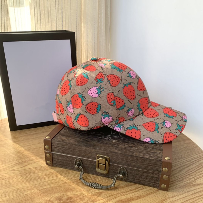 Designer Bucket Hat Strawberry Baseball Cap Mens Womans Fitted Hats For Cotton Print Letters Casual Cactus Fisherman Caps Casquette Fashion
Designer Bucket Hat Strawberry Baseball Cap Mens Womans Fitted Hats For Cotton Print Letters Casual Cactus Fisherman Caps Casquette Fashion