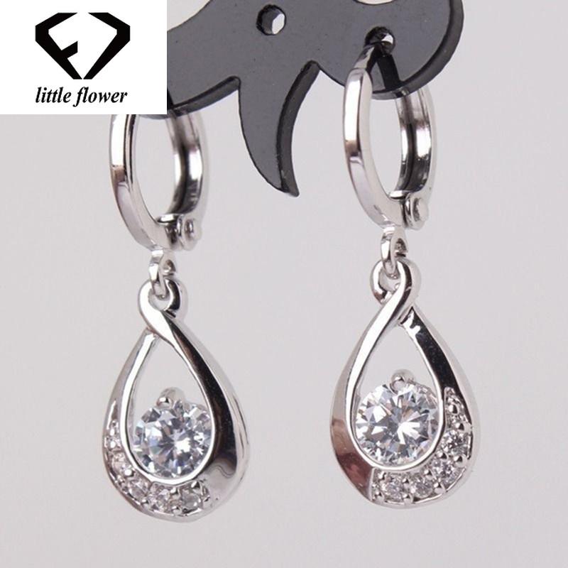 Other Mosaic Water Drop Earrings Female Shining Sapphire Jewelry Women Brincos Bizuteria Orecchini S925 Sliver Diamond, Golden;silver
Other Mosaic Water Drop Earrings Female Shining Sapphire Jewelry Women Brincos Bizuteria Orecchini S925 Sliver Diamond, Golden;silver