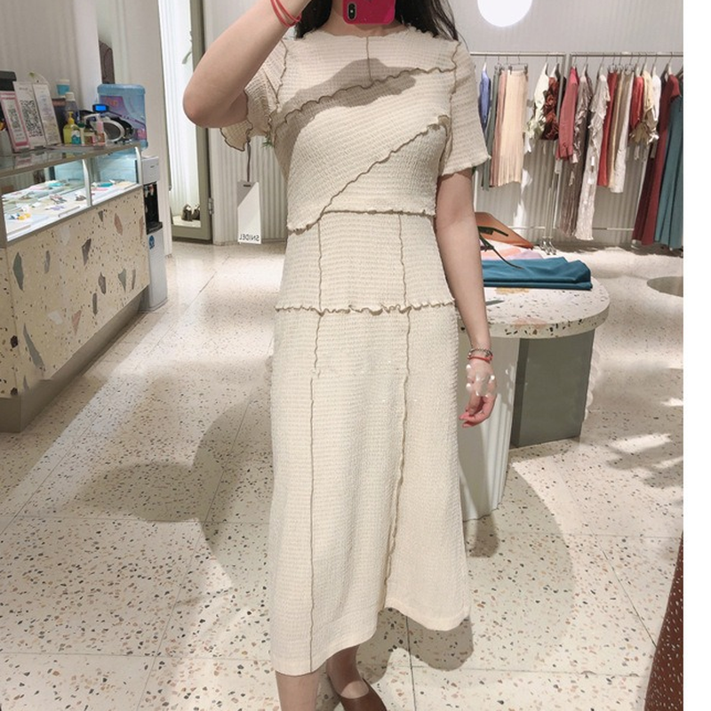 2021o neck short sleeve pullover dress women high waist hip skinny vestidos summer 2021 new all match temperament robe plaid, Black;gray
2021o neck short sleeve pullover dress women high waist hip skinny vestidos summer 2021 new all match temperament robe plaid, Black;gray