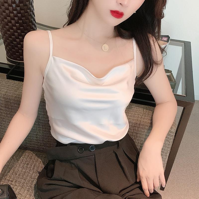 Women's Tanks & Camis 2022 Summer Sexy Satin Silk Tank Tops Female Strap Basic Spaghetti Women Sleeveless Camisole Black White
Women's Tanks & Camis 2022 Summer Sexy Satin Silk Tank Tops Female Strap Basic Spaghetti Women Sleeveless Camisole Black White