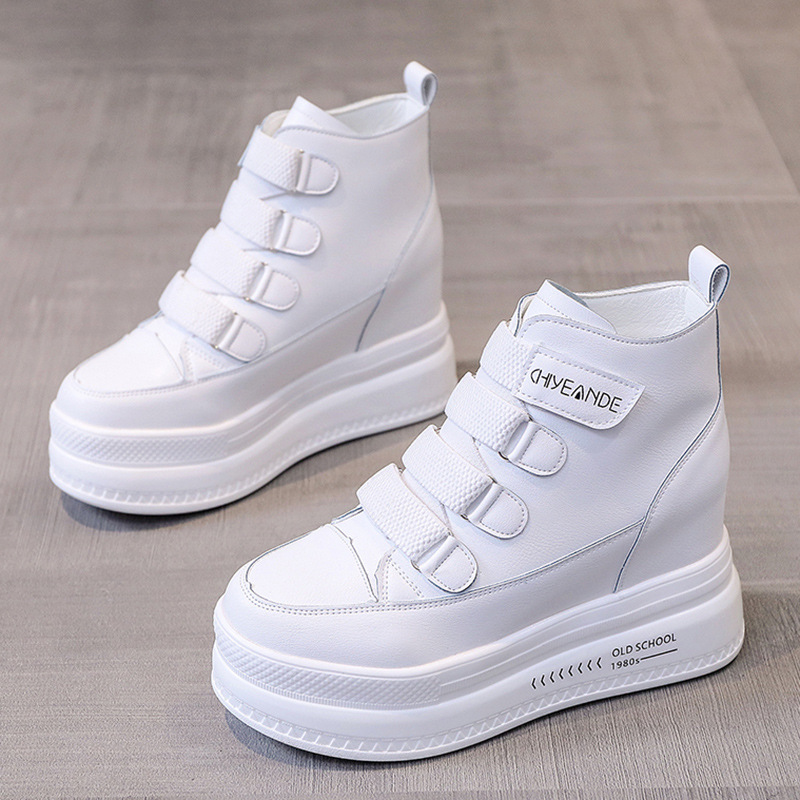 The spring and autumn 2021 interior increase small white shoes platform with thick soles, Black;white
The spring and autumn 2021 interior increase small white shoes platform with thick soles, Black;white