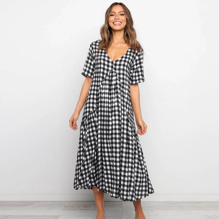 Women Dress Short Sleeve Deep V Neck Plaid Bohemian Dresses Loose Casual Large Hem Plus Size Long Summer 210513
