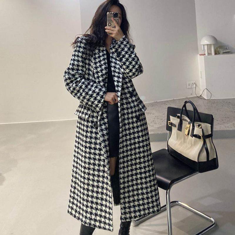 Women's Wool & Blends Autumn Woolen Coat Female 2021 Winter Korean Fashion Classic Houndstooth Mid-length Elegant Outerwear, Black regular
Women's Wool & Blends Autumn Woolen Coat Female 2021 Winter Korean Fashion Classic Houndstooth Mid-length Elegant Outerwear, Black regular