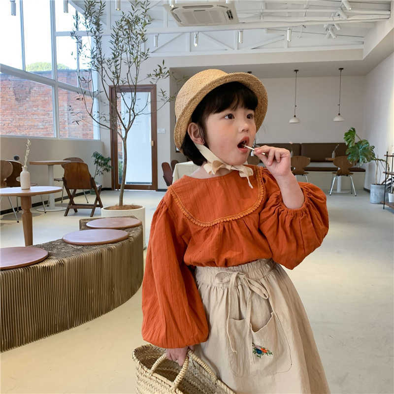 Spring Baby Girl Cotton Solid Color Blouse Korean style Girls Soft Casual 2 Colors Shirts Tops 210615, White 
Spring Baby Girl Cotton Solid Color Blouse Korean style Girls Soft Casual 2 Colors Shirts Tops 210615, White