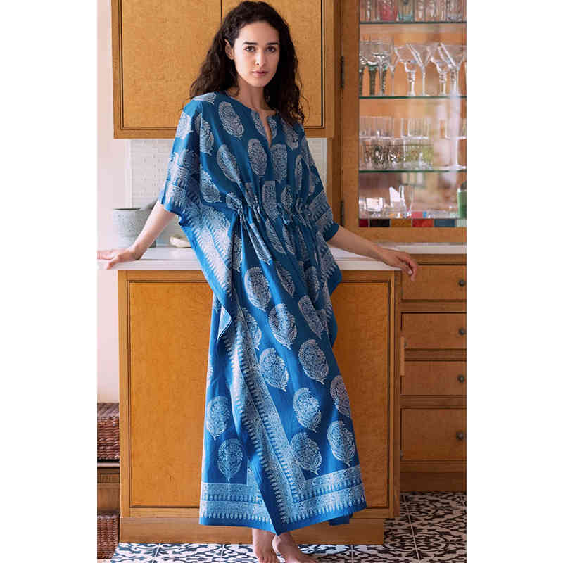 Cotton Long Beach Dress Coverups for Women Pareo de Plage Swimsuit Cover up Sarongs Swimwear Kaftan #Q1143 210420