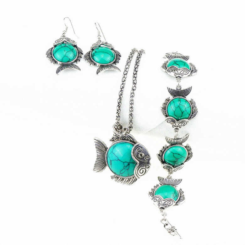 women's fish Tibetan silver turquoise Bracelet Earrings Necklace set GSTQS005 fashion gift national style women DIY jewelry sets, As show
women's fish Tibetan silver turquoise Bracelet Earrings Necklace set GSTQS005 fashion gift national style women DIY jewelry sets, As show