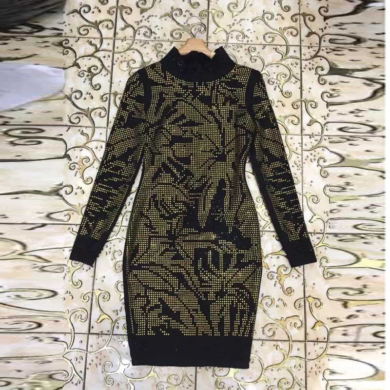 HIGH QUALITY est BAROCCO Designer Runway Dress Women's Long Sleeve Diamonds Embellished Stretch Bodycon 210526, Blue
HIGH QUALITY est BAROCCO Designer Runway Dress Women's Long Sleeve Diamonds Embellished Stretch Bodycon 210526, Blue
