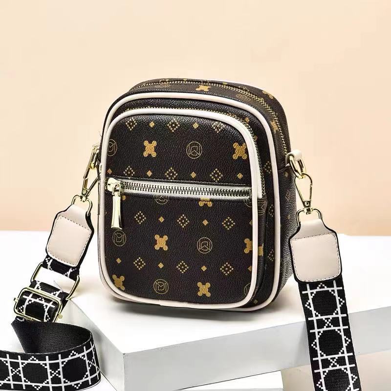 2022 Balencaigas Bag Fashion b Family High Version Women's Crocodiless Hourglass Leather One Shoulder Slant Cross SA1B, A1 
2022 Balencaigas Bag Fashion b Family High Version Women's Crocodiless Hourglass Leather One Shoulder Slant Cross SA1B, A1
