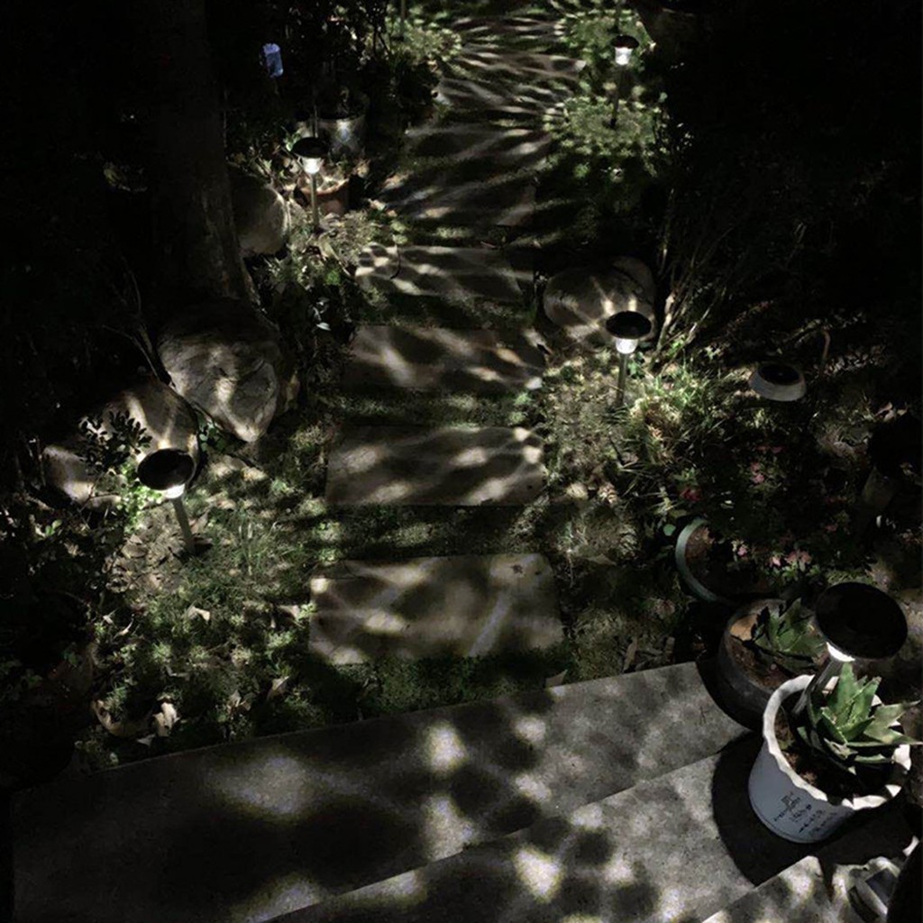 Sunlight from the garden to the open air Stainless steel glass dwaterproof water automatic, colored led to lamp 4 pces of solar lights