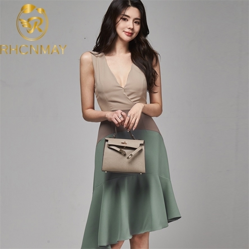 Women Mermaid Dress Fashion Summer Patchwork V Neck Irregular Vintage Female Sleeveless Elegant Party Vestidos 210520, Picture color
Women Mermaid Dress Fashion Summer Patchwork V Neck Irregular Vintage Female Sleeveless Elegant Party Vestidos 210520, Picture color