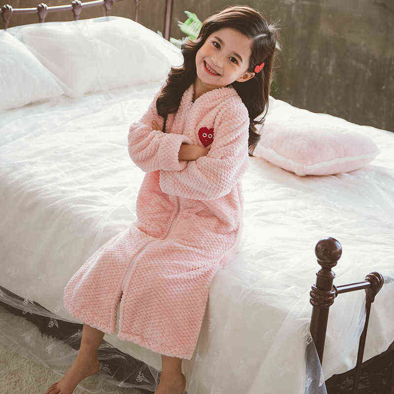 Girl Autumn Winter Long Warm Flannel Bathrobe for Girls Cozy Bath Robe Zipper Night Dressing Gown Kids Sleepwear Size 6 8 10 12Y 211130