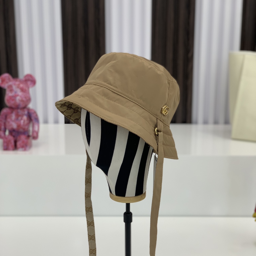 The latest top designer Fashion bucket cap For Mens Womens classic Foldable High quality Caps Outdoor sports sunscreen fisherman hat bb055, Khaki
The latest top designer Fashion bucket cap For Mens Womens classic Foldable High quality Caps Outdoor sports sunscreen fisherman hat bb055, Khaki