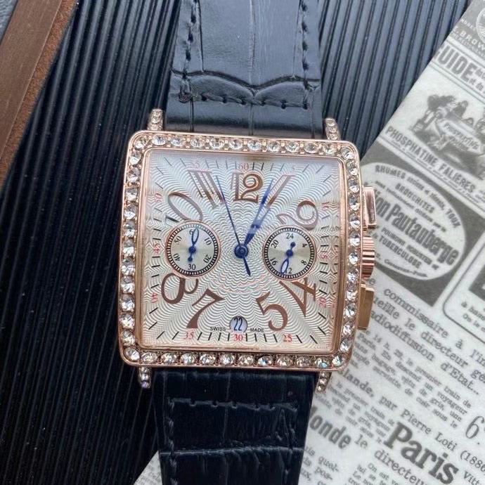 High quality mens watches Top brand Genuine Leather strap Diamond 40mm Square dial stopwatch quartz watch for men's Father's Day Valentine Gift montre de luxe
High quality mens watches Top brand Genuine Leather strap Diamond 40mm Square dial stopwatch quartz watch for men's Father's Day Valentine Gift montre de luxe