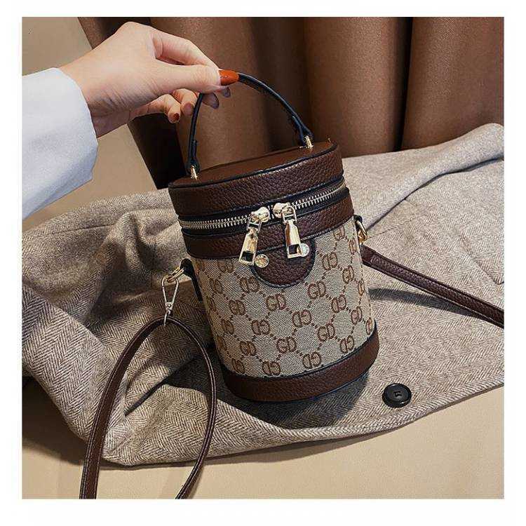 Women Luxurys Designers Bags 2021 designer handbags Multi Pochette Crossbody Bag Zhouzhoubao123 Louisbags_18 Hanghhangbag Hand Korean d Z7ZM
Women Luxurys Designers Bags 2021 designer handbags Multi Pochette Crossbody Bag Zhouzhoubao123 Louisbags_18 Hanghhangbag Hand Korean d Z7ZM