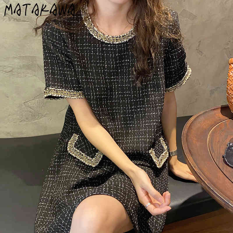MATAKAWA Gold Silk Thread Woven Women Dress Plaid Loose Edging Robe Femme Short Sleeve Vestidos Elegant Round Neck Dresses 210513