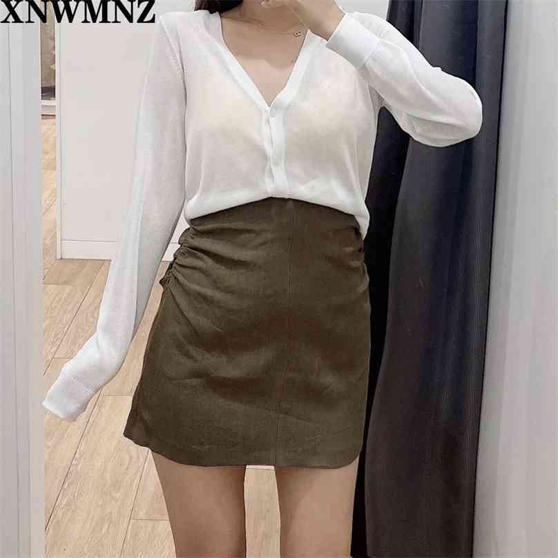 linen mini skirt khaki Highwaist featuring gathered details at the sides/an invisible back zip fastening 210520
linen mini skirt khaki Highwaist featuring gathered details at the sides/an invisible back zip fastening 210520