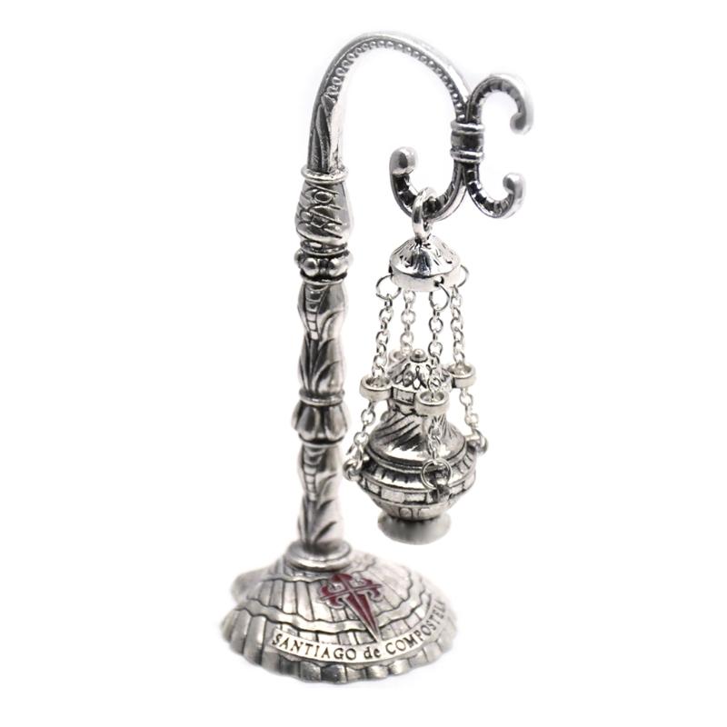 Fragrance Lamps Antique Carved Incense Burner Cross Decoration Church Chapel Ornaments Prayer Religious Home Worship Supplies
Fragrance Lamps Antique Carved Incense Burner Cross Decoration Church Chapel Ornaments Prayer Religious Home Worship Supplies