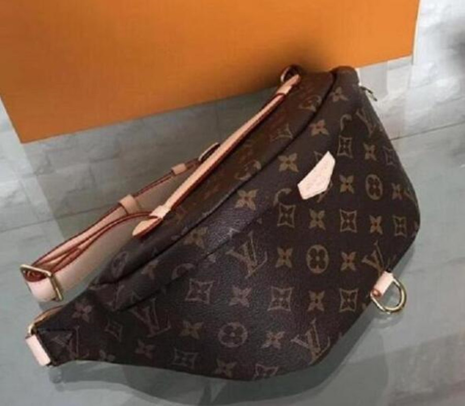 Fashion Leather bag Flower Luxury Handbags Women Designers Fanny Packs Waist Bags Handbag Lady Belt Chest louis vutton bag
Fashion Leather bag Flower Luxury Handbags Women Designers Fanny Packs Waist Bags Handbag Lady Belt Chest louis vutton bag