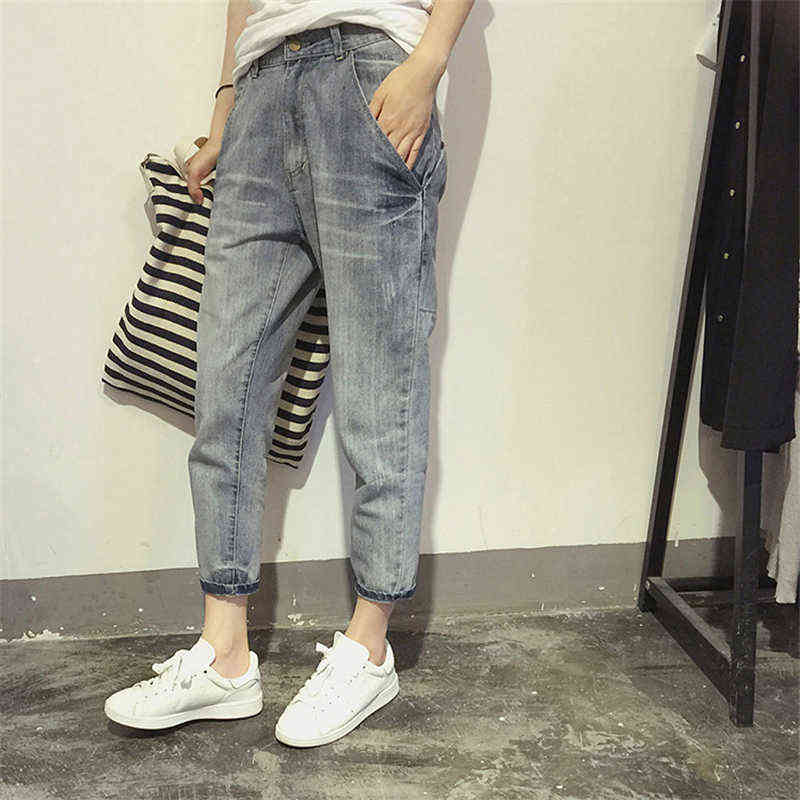 16023 Women's Jeans Spring Korean Style Loose Office Ladies Streetwear Solid Color Light Blue Elastic Bleach Scratch Denim Pants 211129